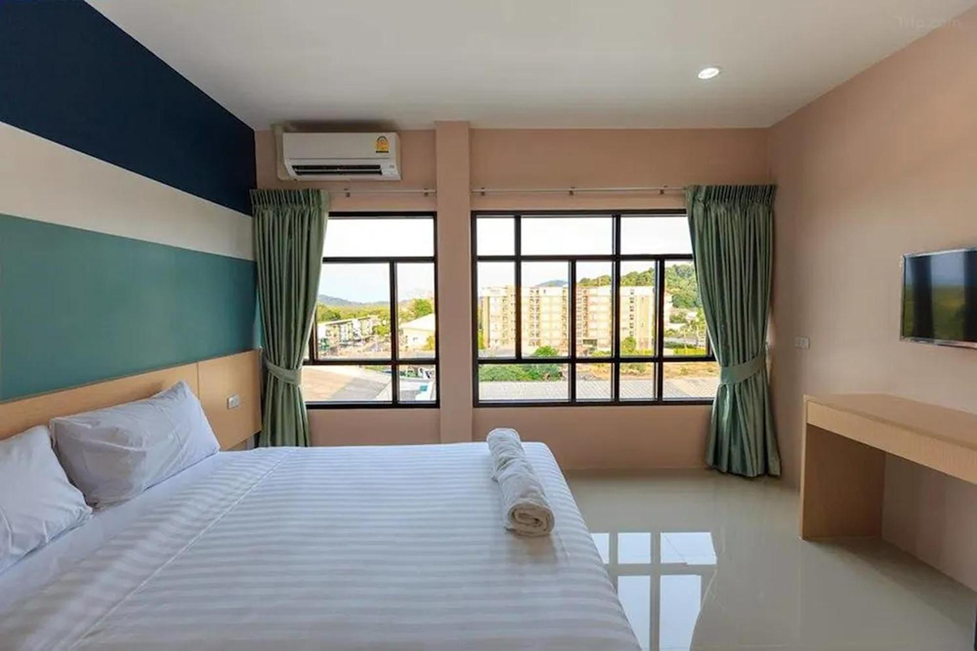 Jj Residence Phuket Town Exterior photo